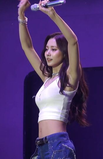 WomenK-pop