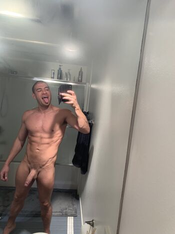 Xander Corvus