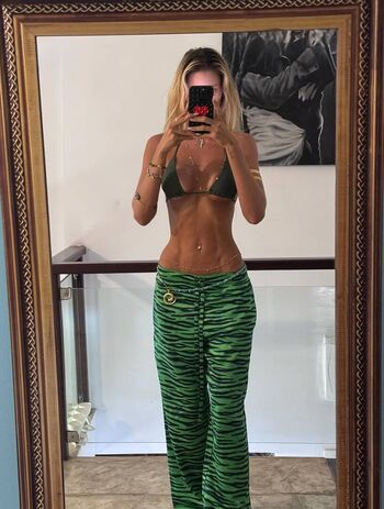 Yasmin Brunet