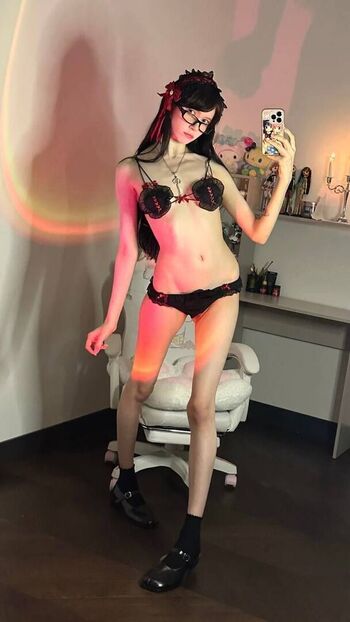 Yoursmall Doll