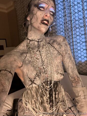 zombae.undead